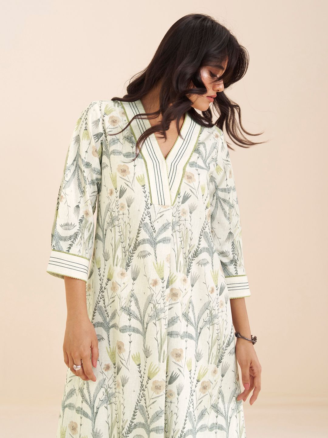 Bloom Whisper Floral Viscose Blend Kurta Set