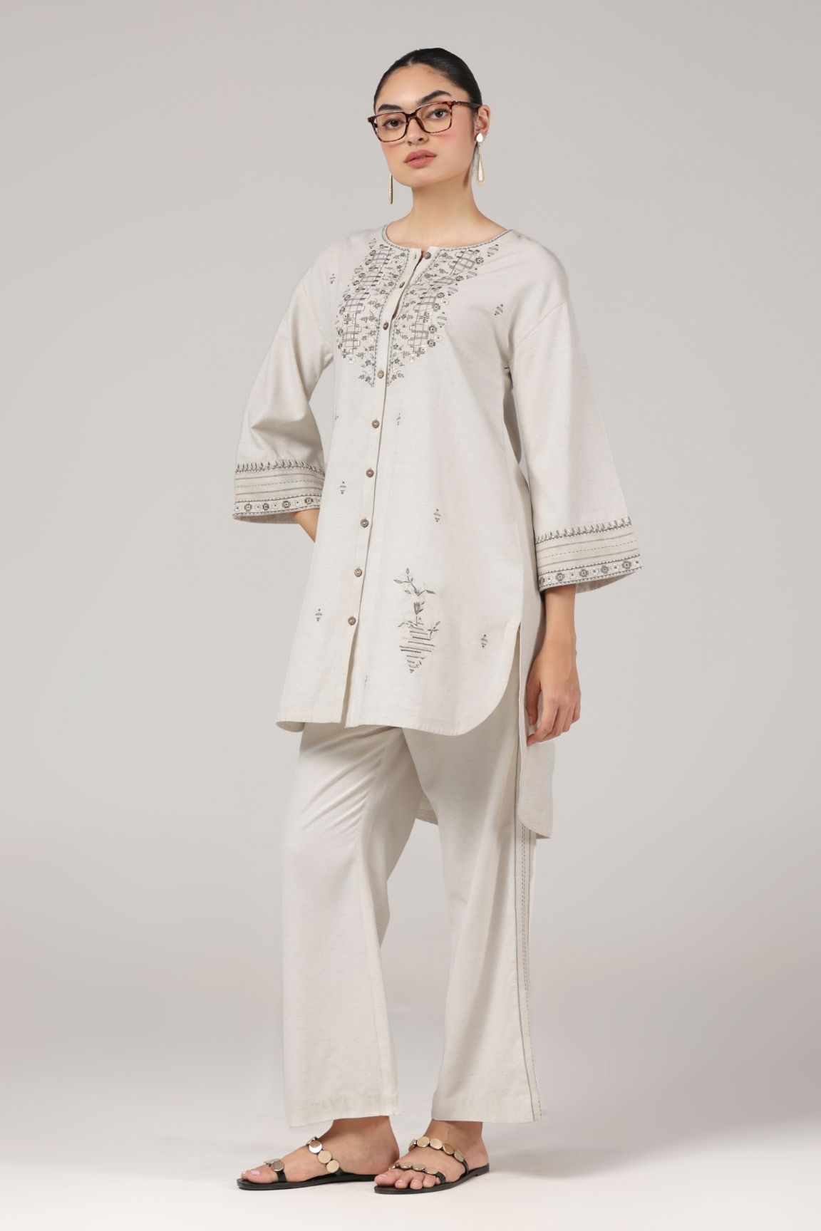 Off-White Embroidered High-Low Kurta Set