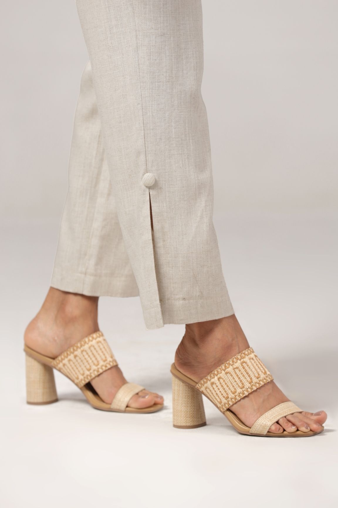 Off-White Textured Drape Overlay Cotton Blazer Set