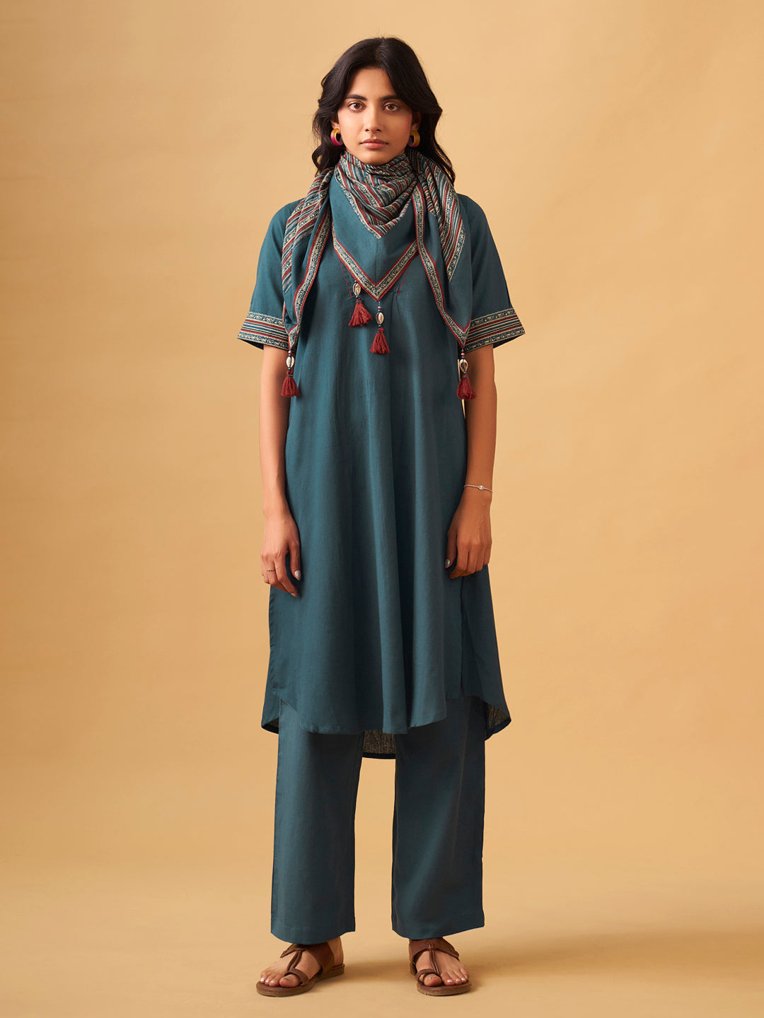 Textured Cotton Kurta Set with Matching Scarf
