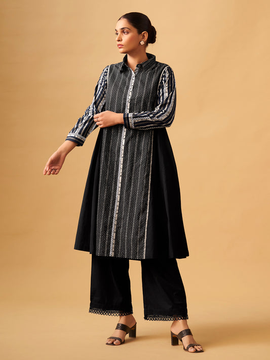 Classic Black Printed Cambric Kurta Set for Effortless Daywear