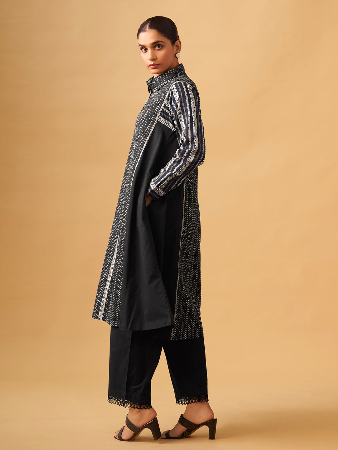 Classic Black Printed Cambric Kurta Set for Effortless Daywear