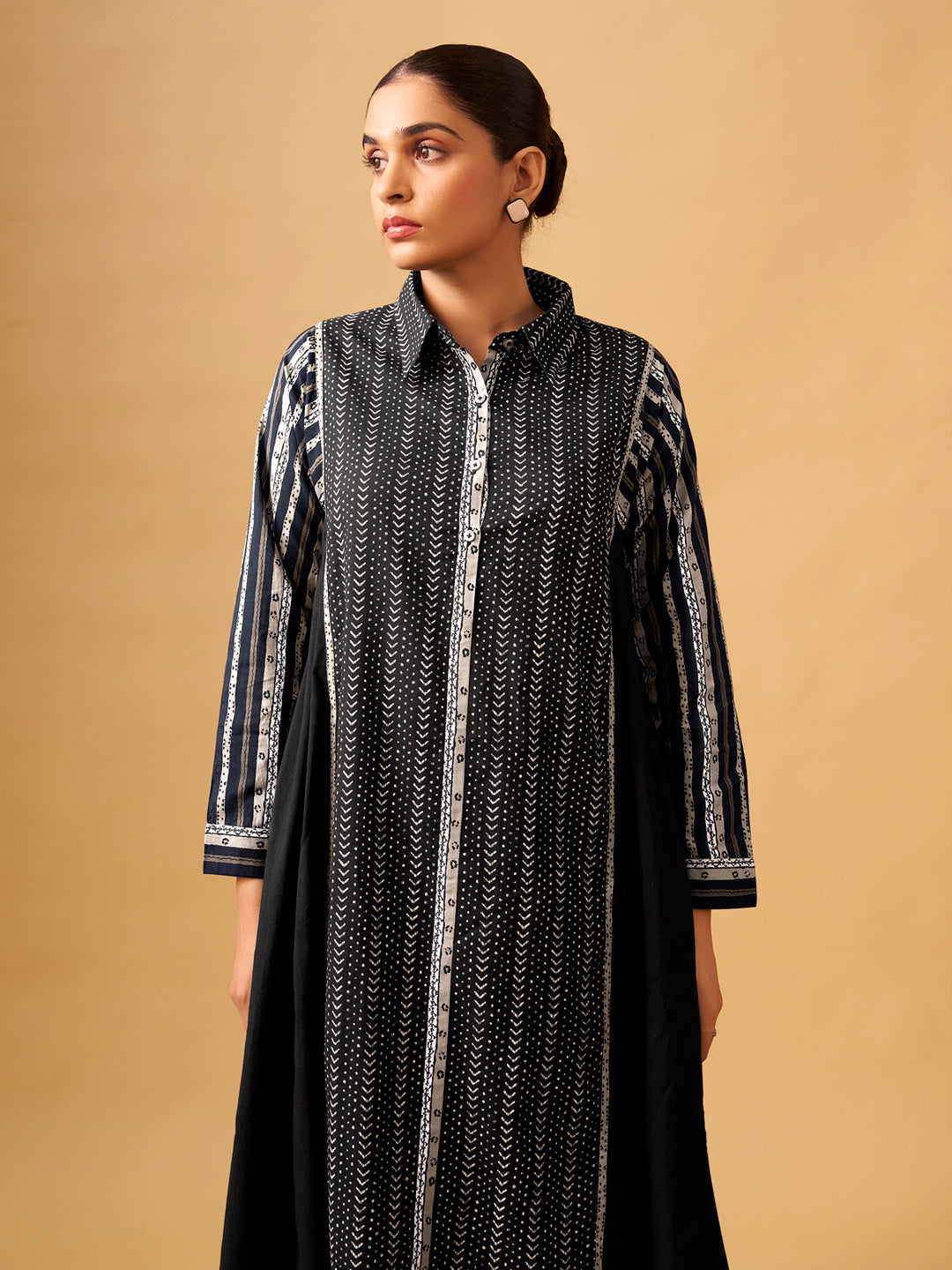 Classic Black Printed Cambric Kurta Set for Effortless Daywear