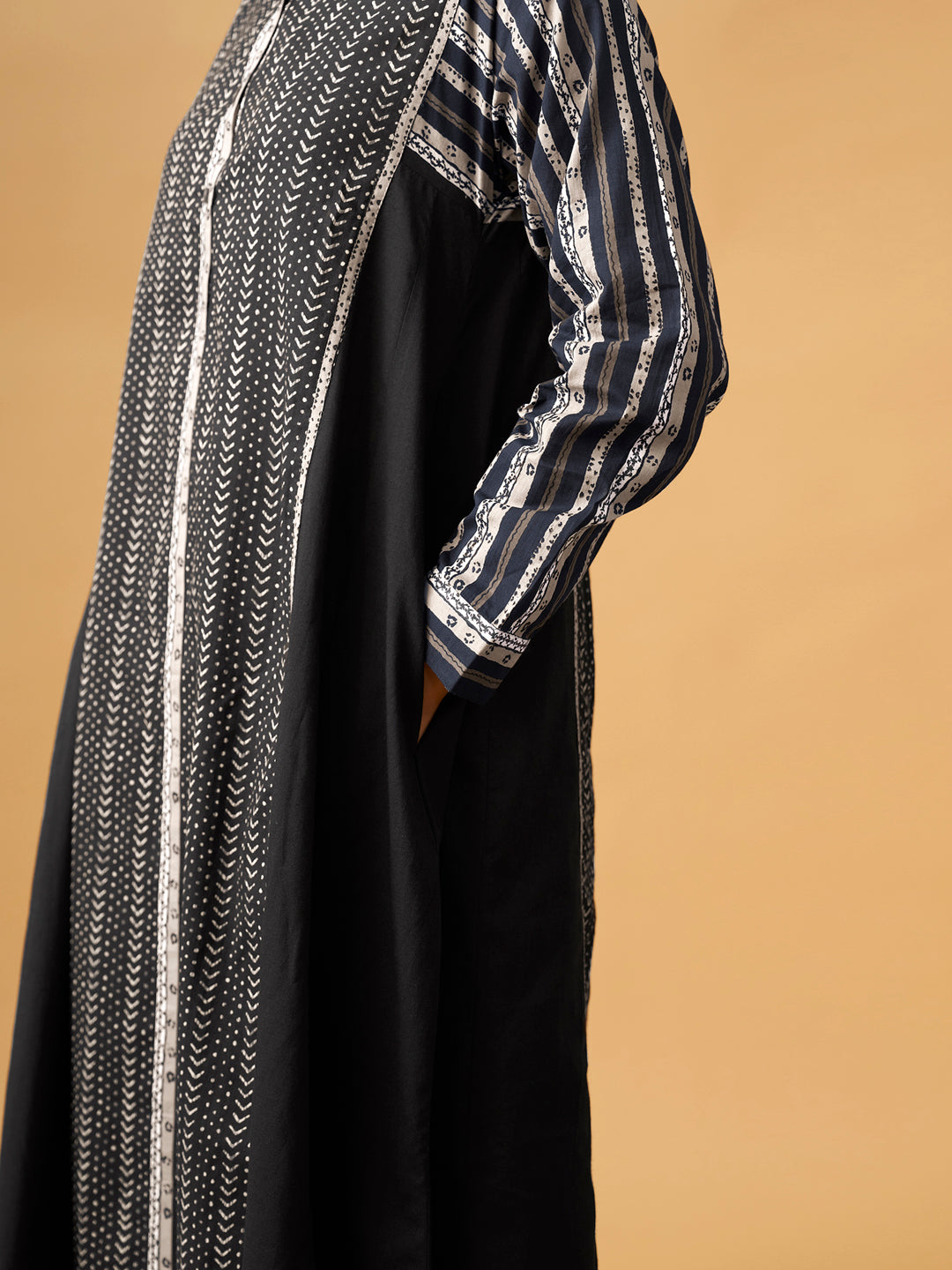 Classic Black Printed Cambric Kurta Set for Effortless Daywear