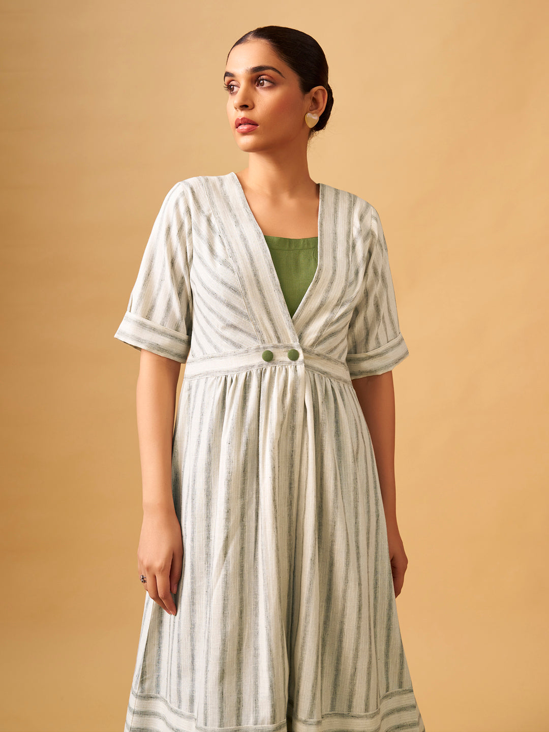 Effortless Cotton Linen Dress with Statement Jacket