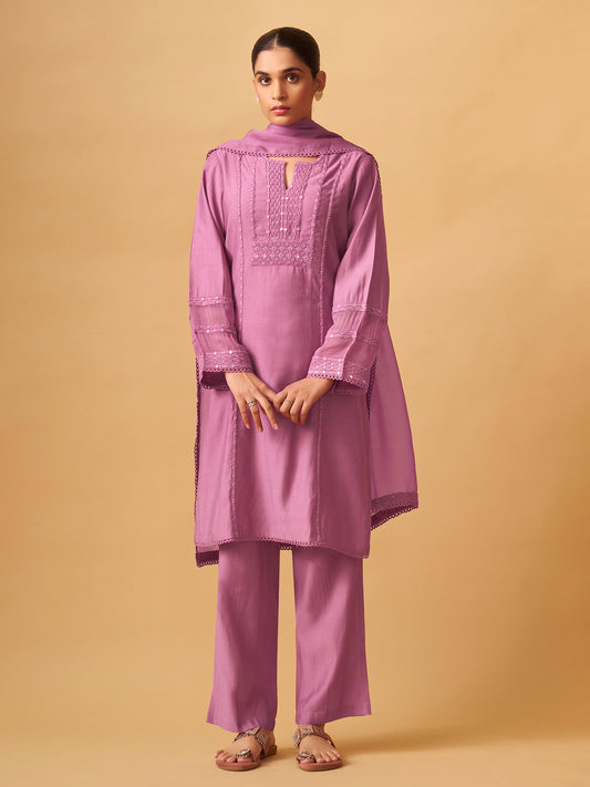 Modern Ethnic Viscose Blend Set with Sheer Dupatta