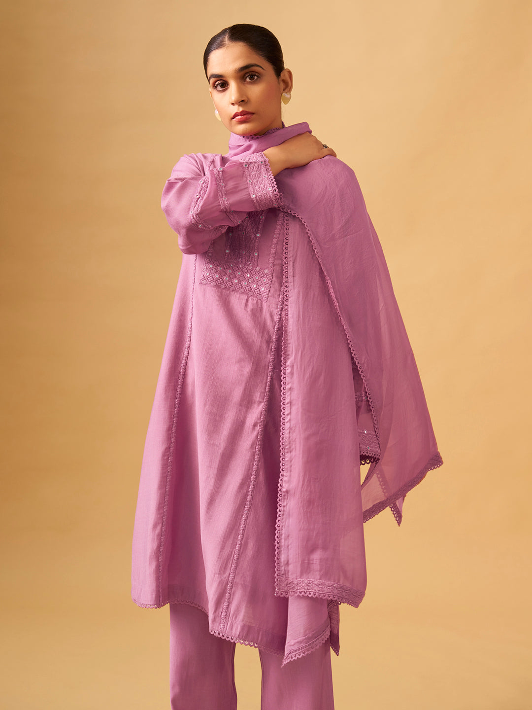 Modern Ethnic Viscose Blend Set with Sheer Dupatta