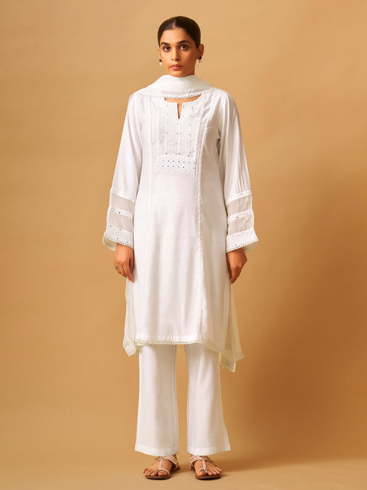 Classic White Viscose Blend Kurta Set with Organza Dupatta