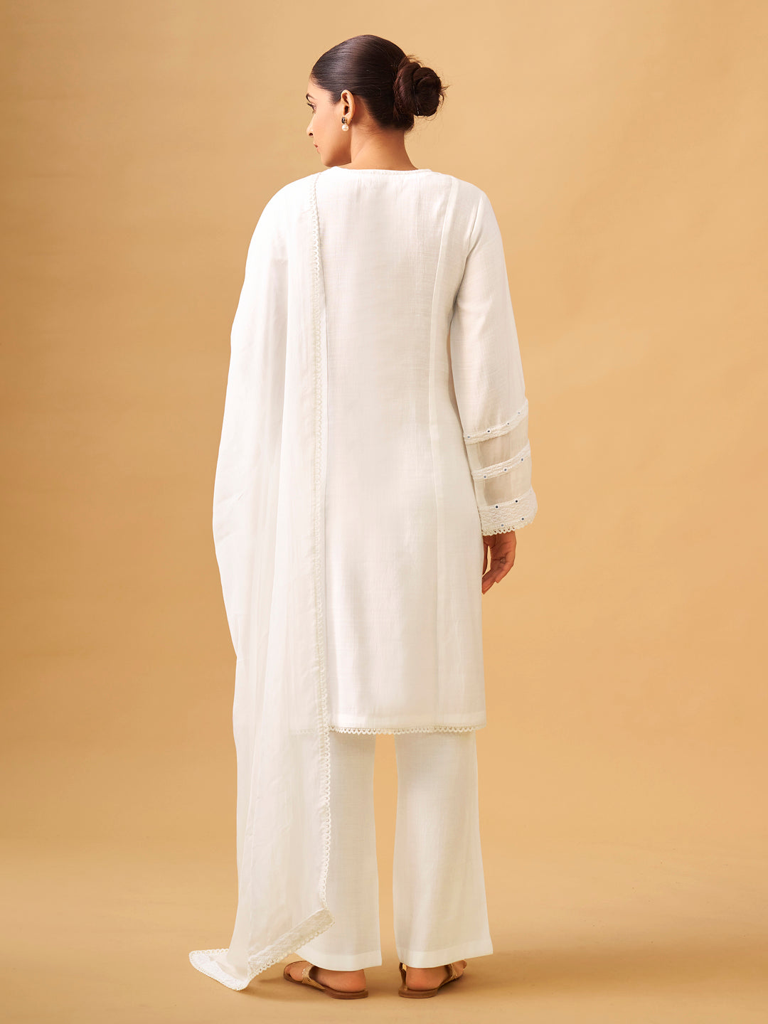 Classic White Viscose Blend Kurta Set with Organza Dupatta