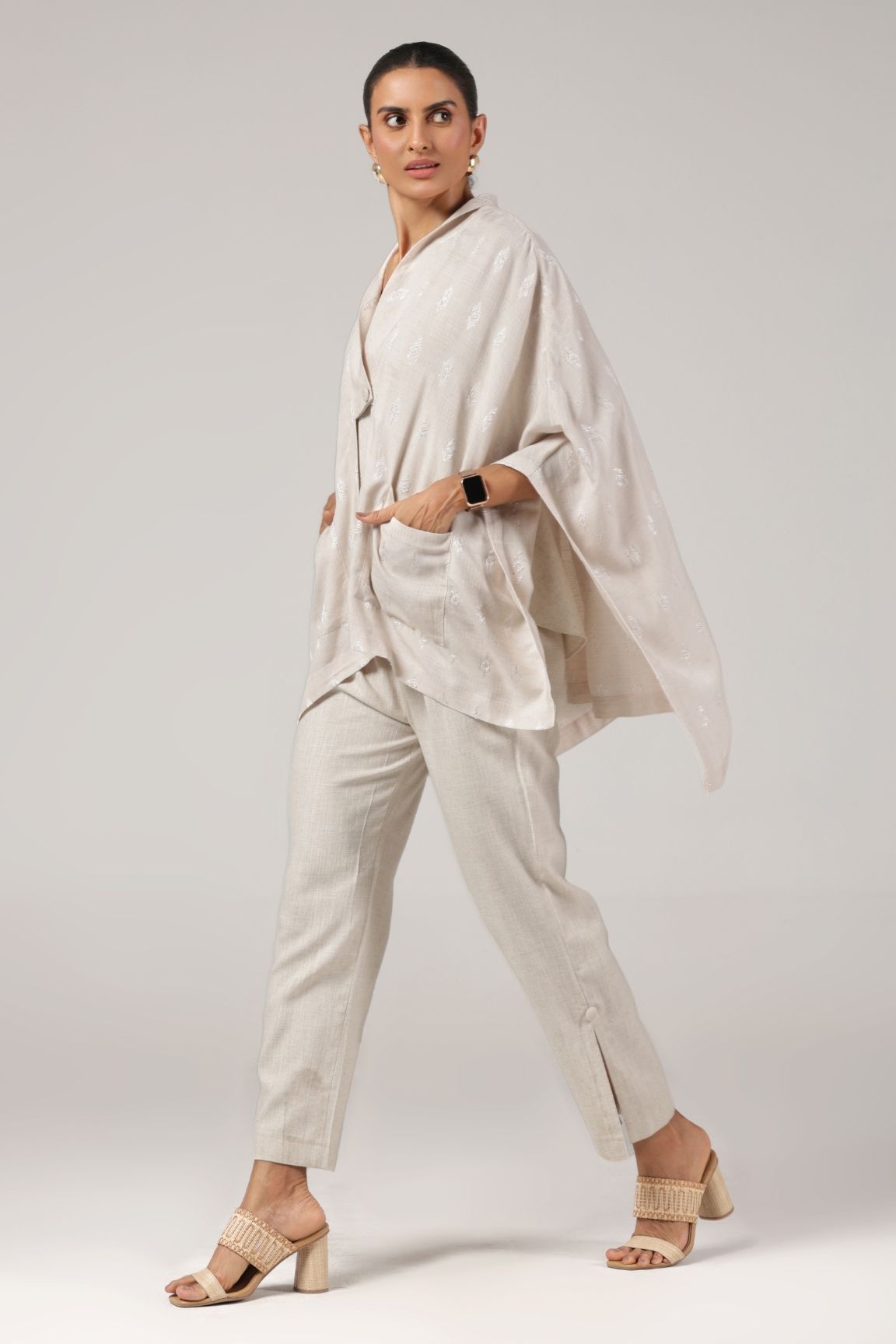 Off-White Textured Drape Overlay Cotton Blazer Set