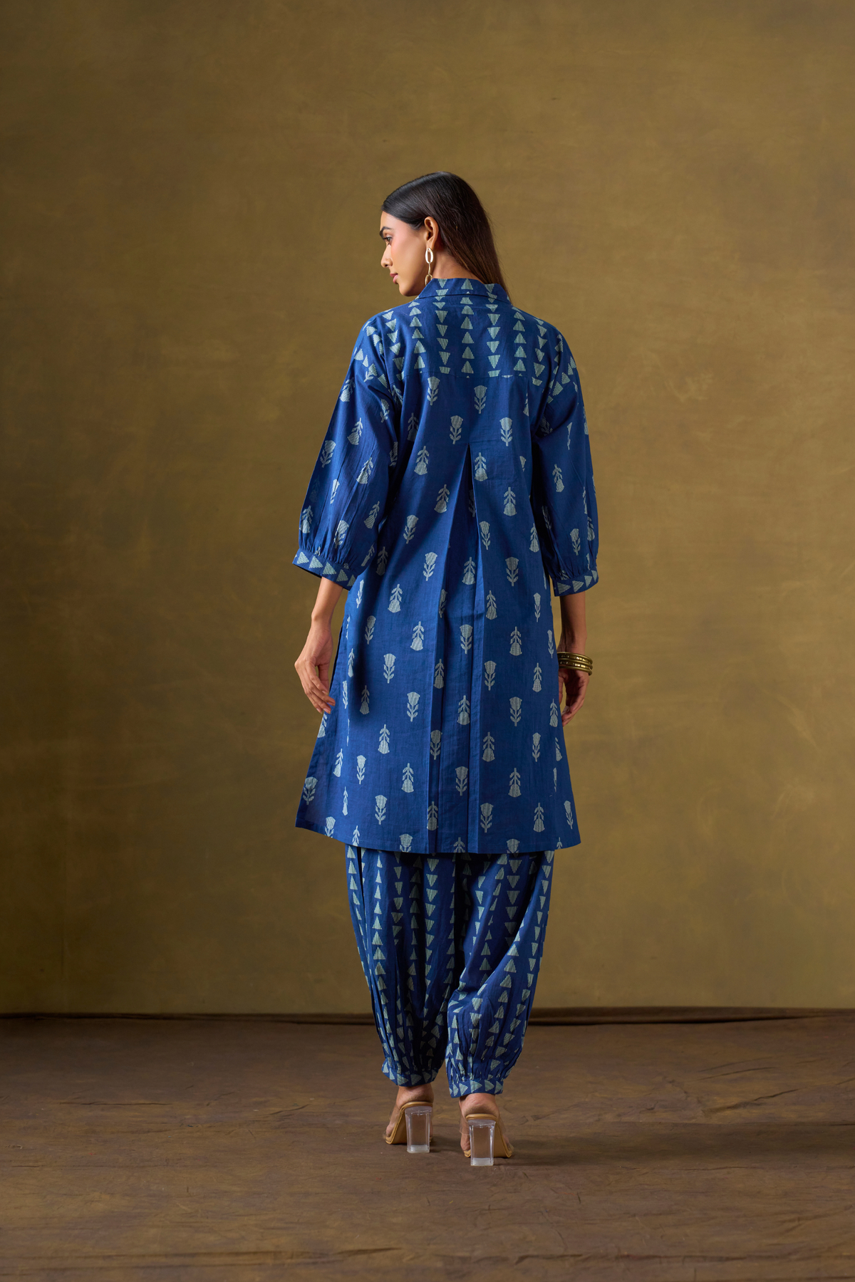 Indigo Printed Collared Kurta Set with Harem Pants