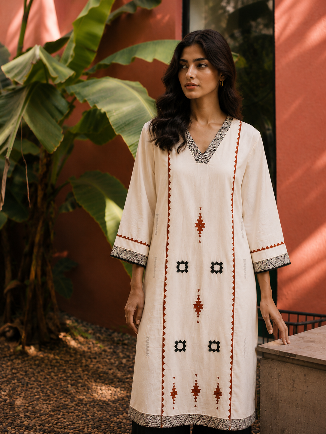 Ivory Nomad Printed Straight Kurta