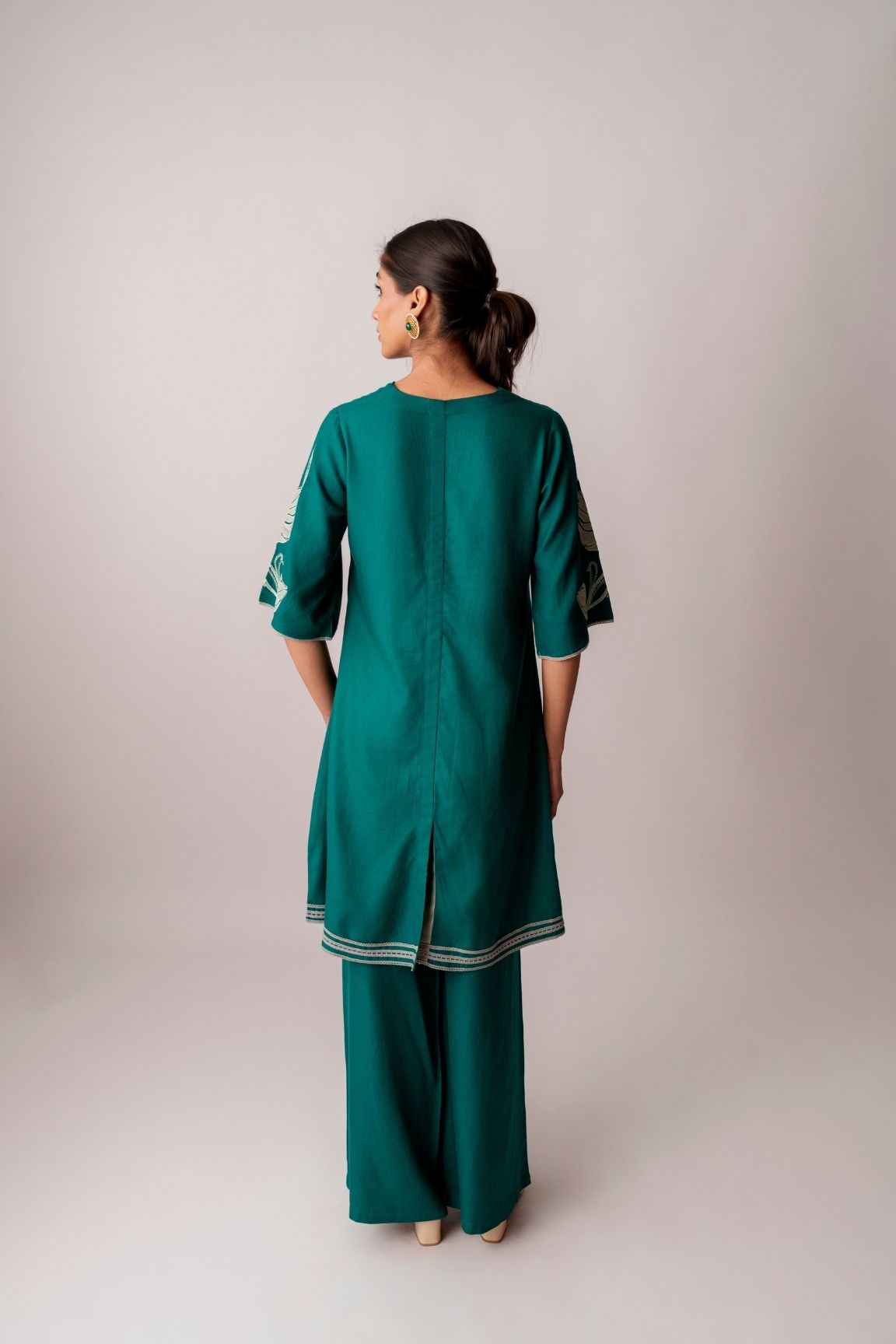 Emerald Green Floral Embroidered Cotton Kurta Set