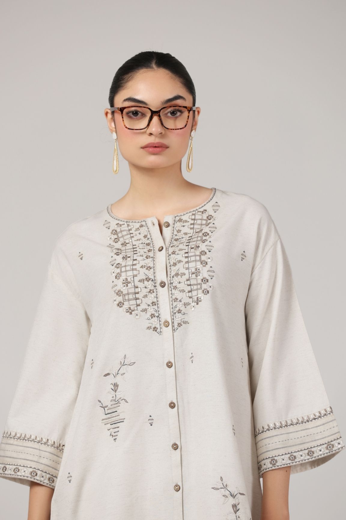 Off-White Embroidered High-Low Kurta Set