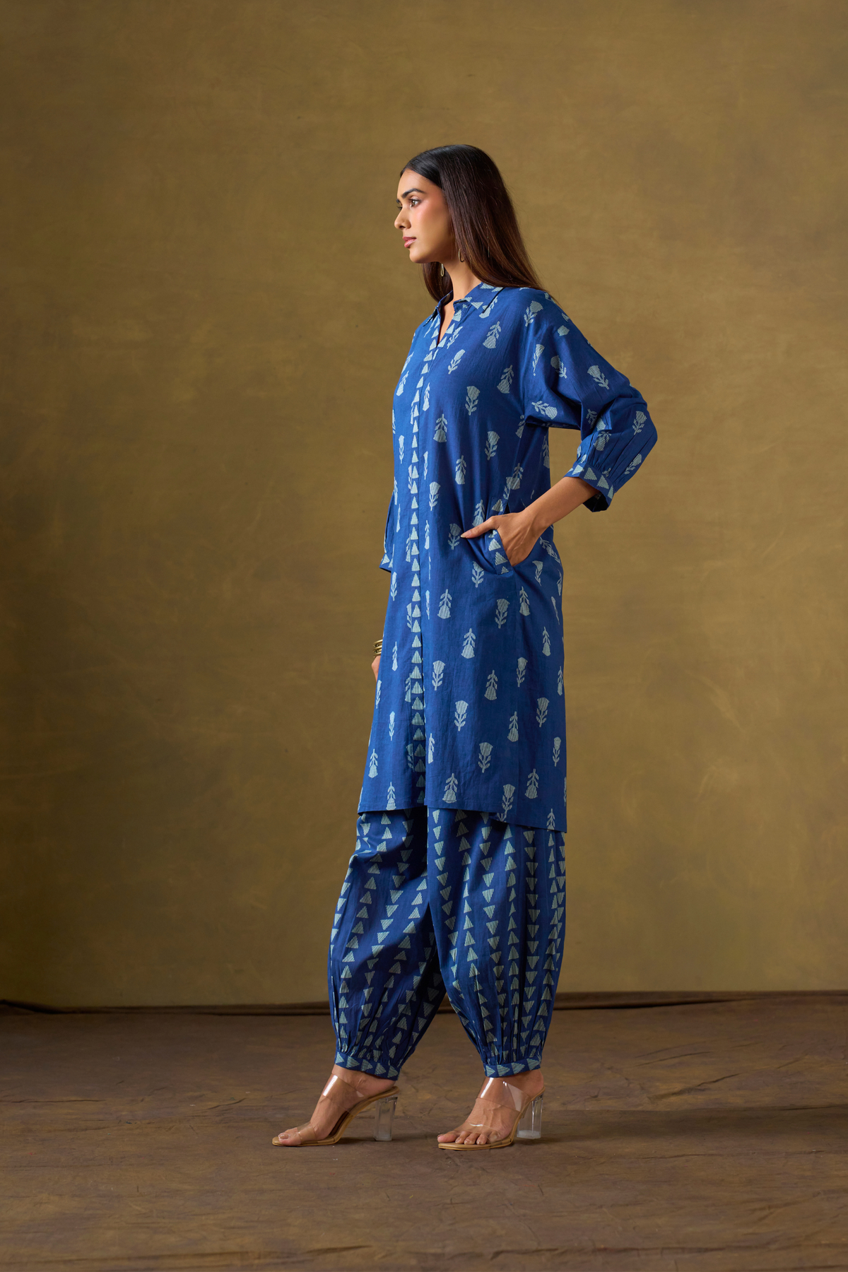 Indigo Printed Collared Kurta Set with Harem Pants