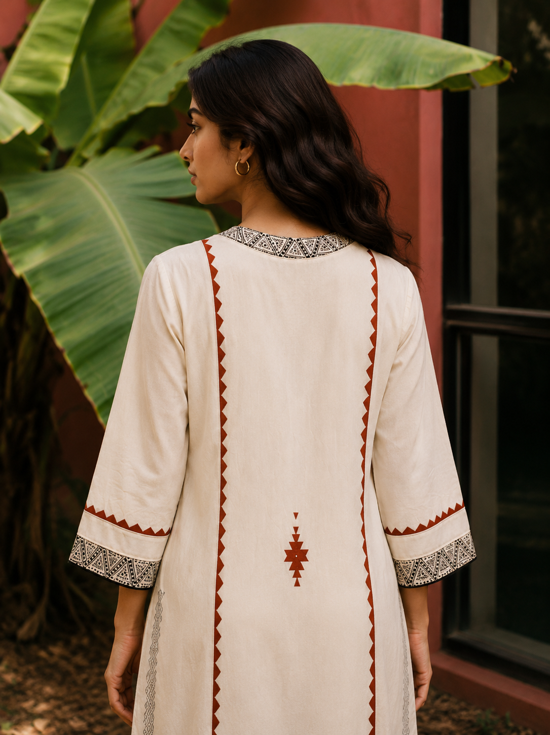 Ivory Nomad Printed Straight Kurta