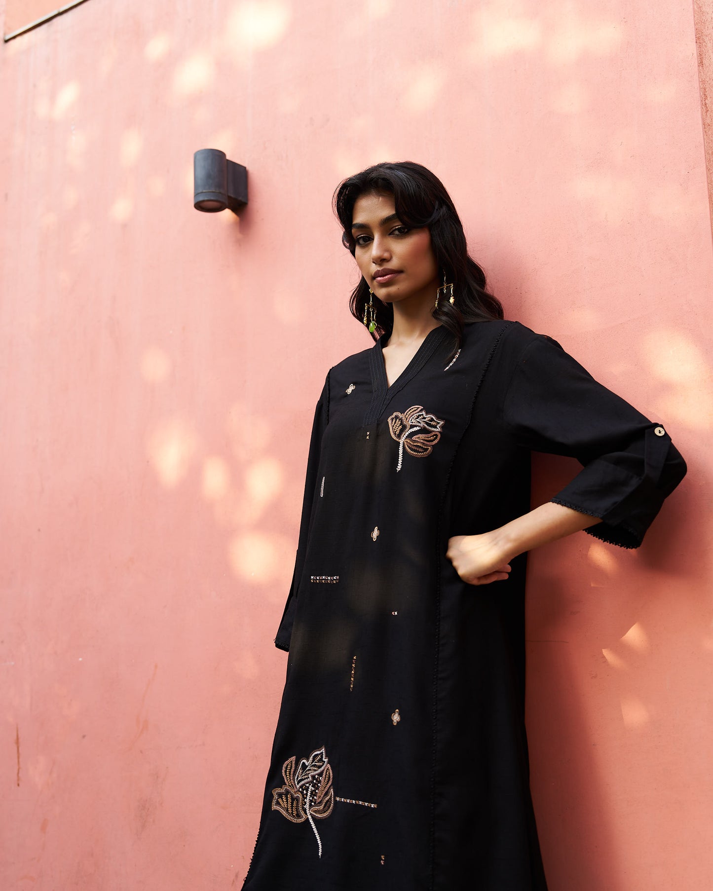 Midnight Flora V-Neck Kurta Set in Fluid Viscose