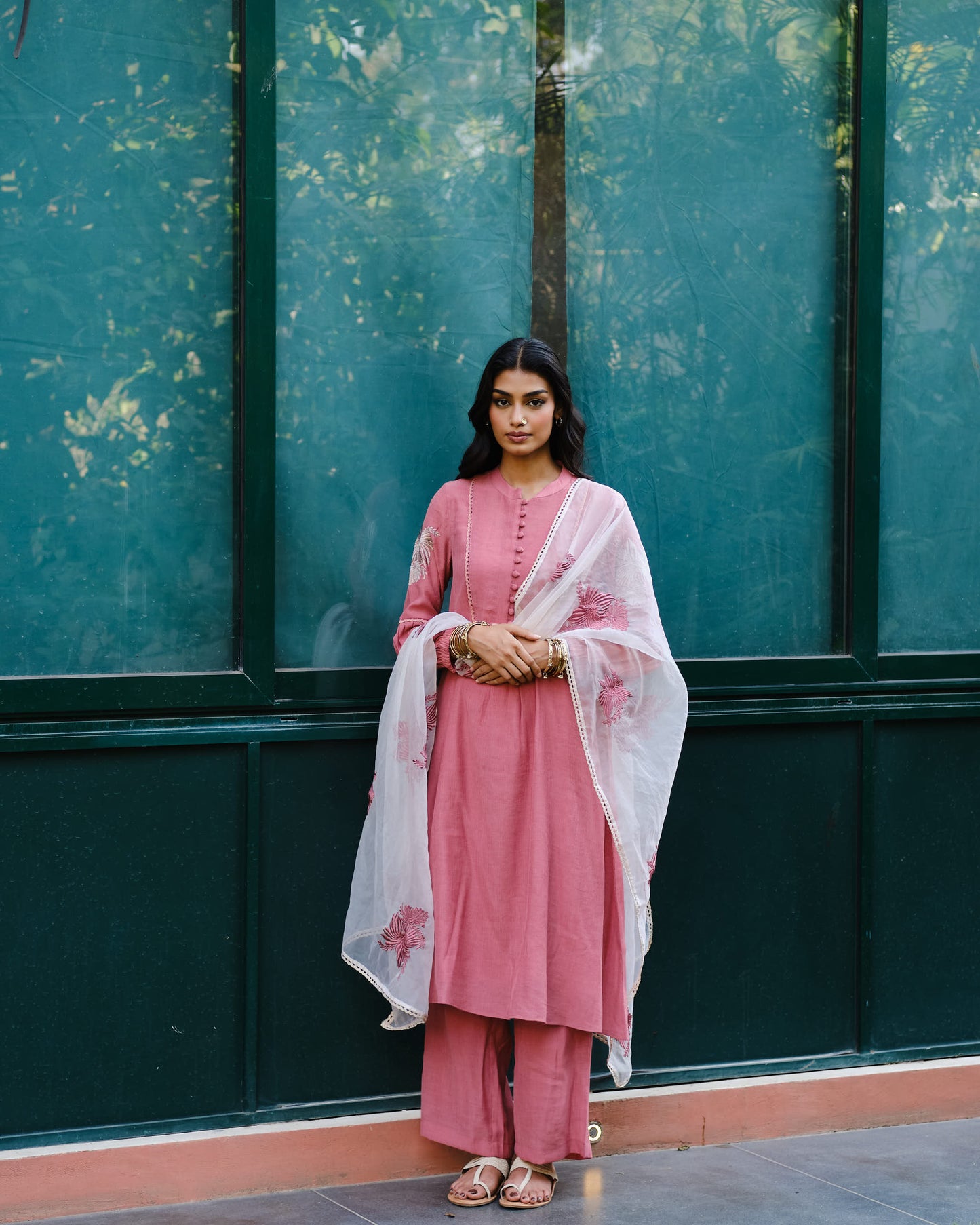 Elegant Pink Viscose Blend Kurta Set with Organza Dupatta
